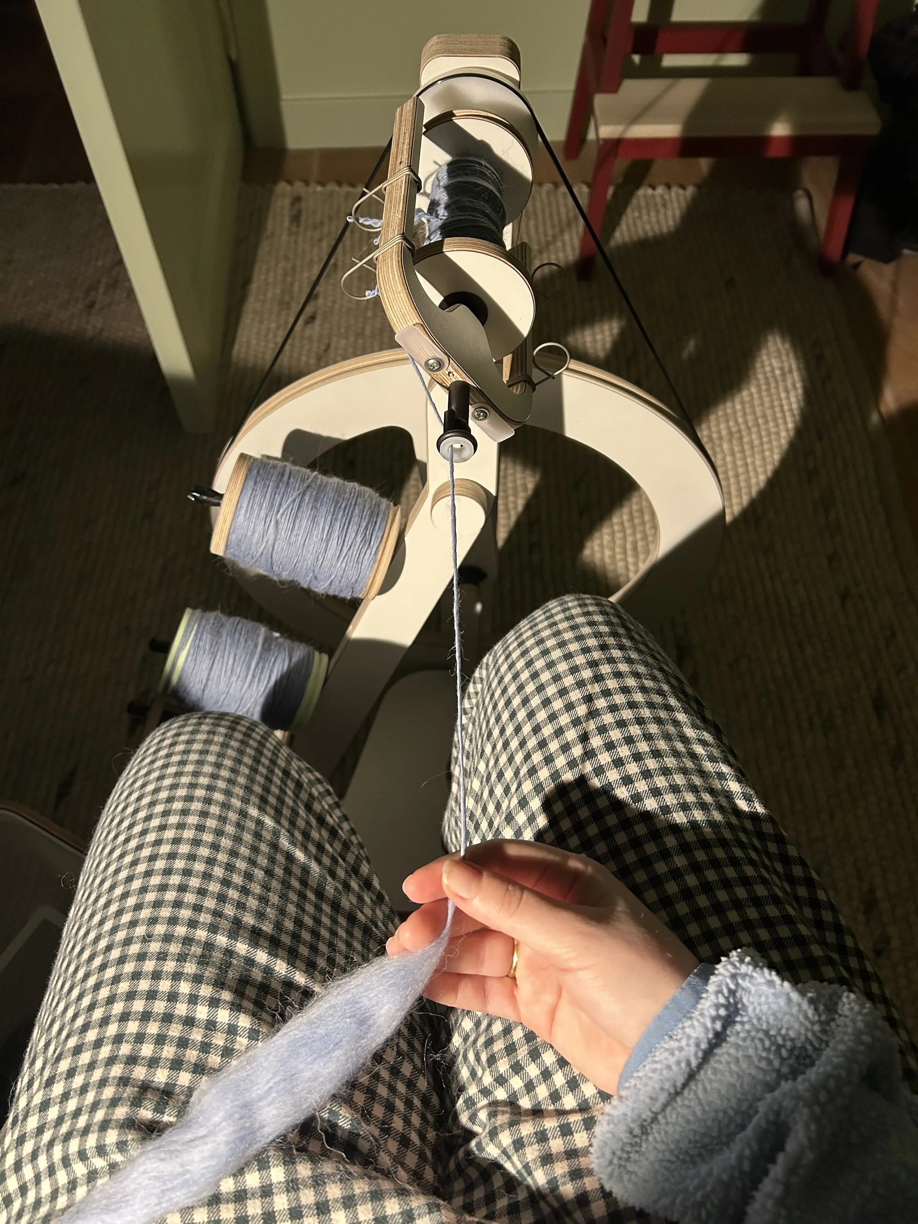 oefenen met spinnenwiel